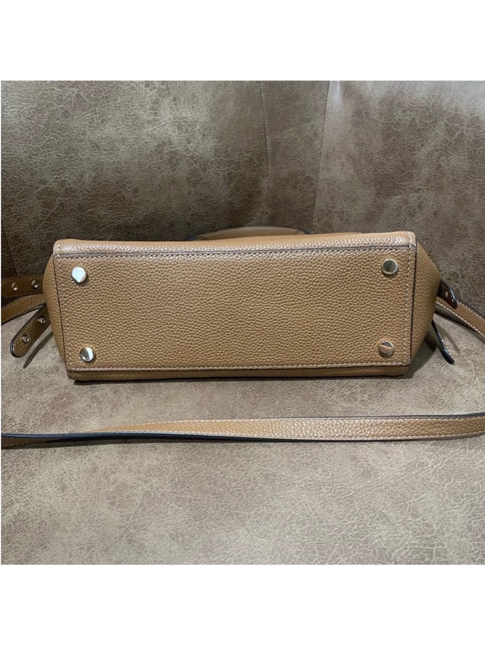 🧸Michael Kors Pebbled Leather Satchel - Picture 7 of 9